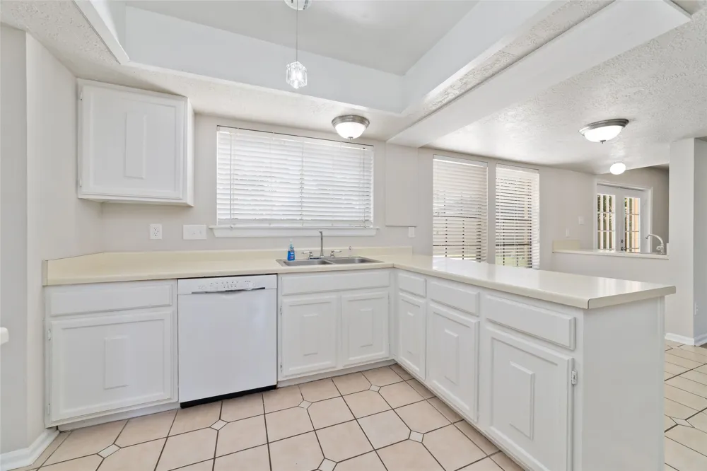 8406 Pine Falls Drive Houston, TX 77095