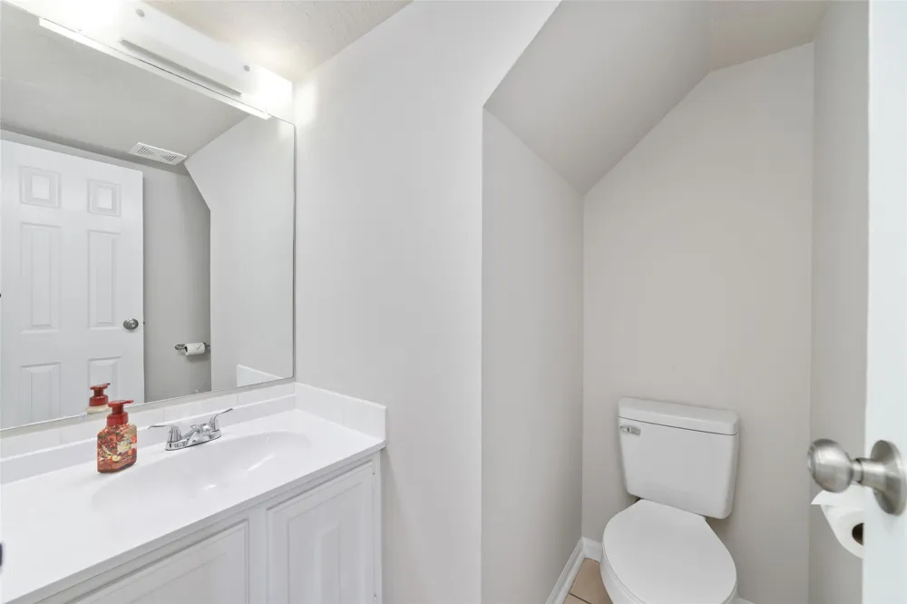 8406 Pine Falls Drive Houston, TX 77095
