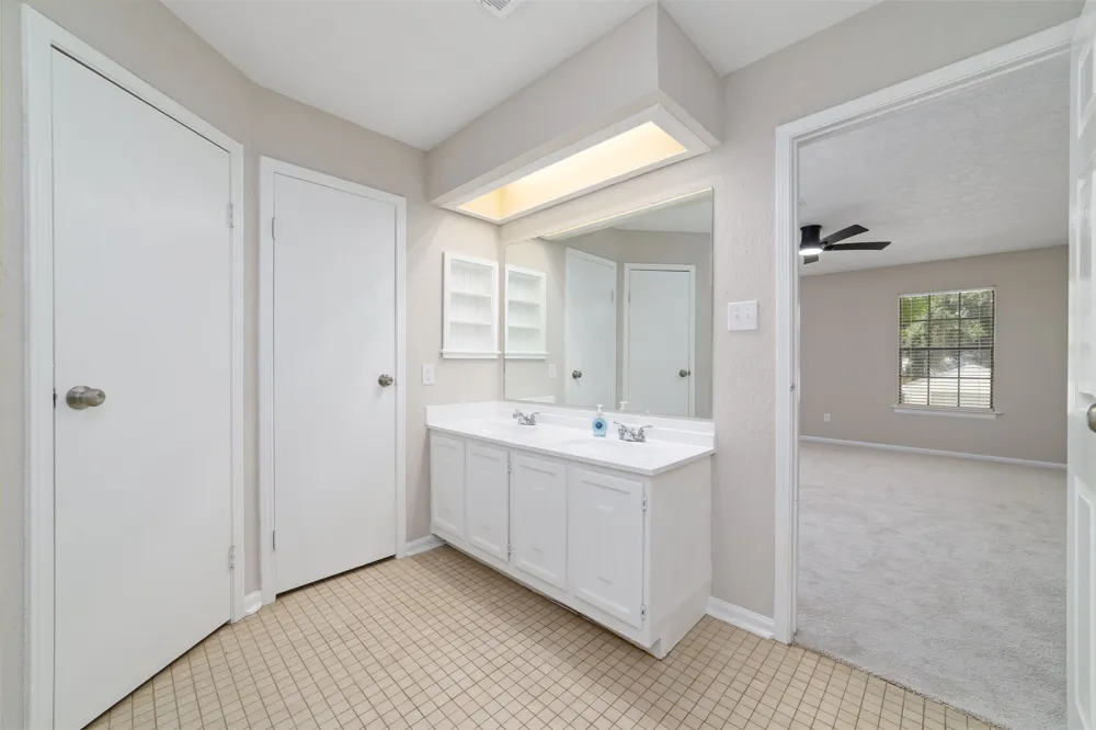 8406 Pine Falls Drive Houston, TX 77095