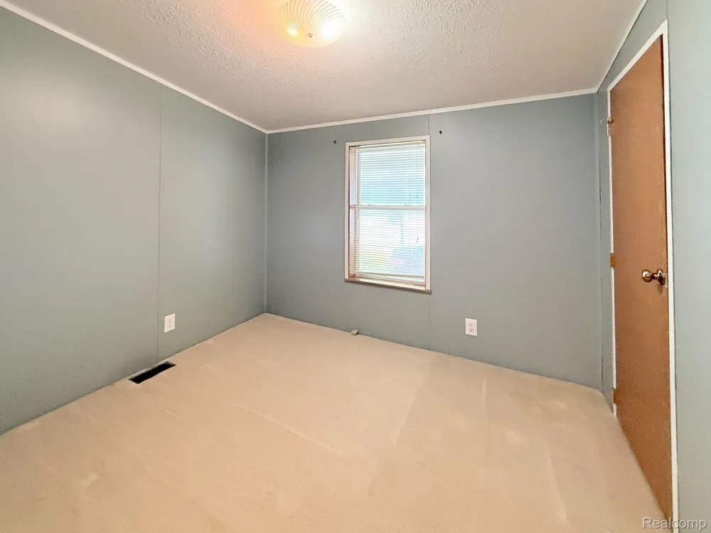 416 Raisin River Drive Adrian City, MI 49221