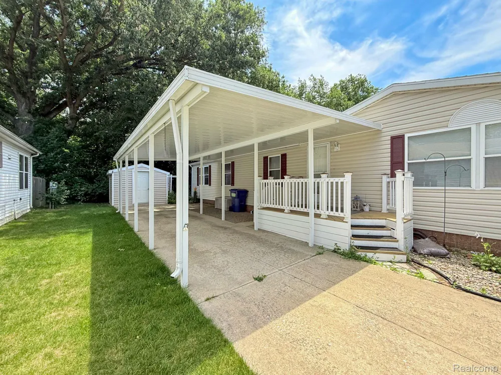 416 Raisin River Drive Adrian City, MI 49221