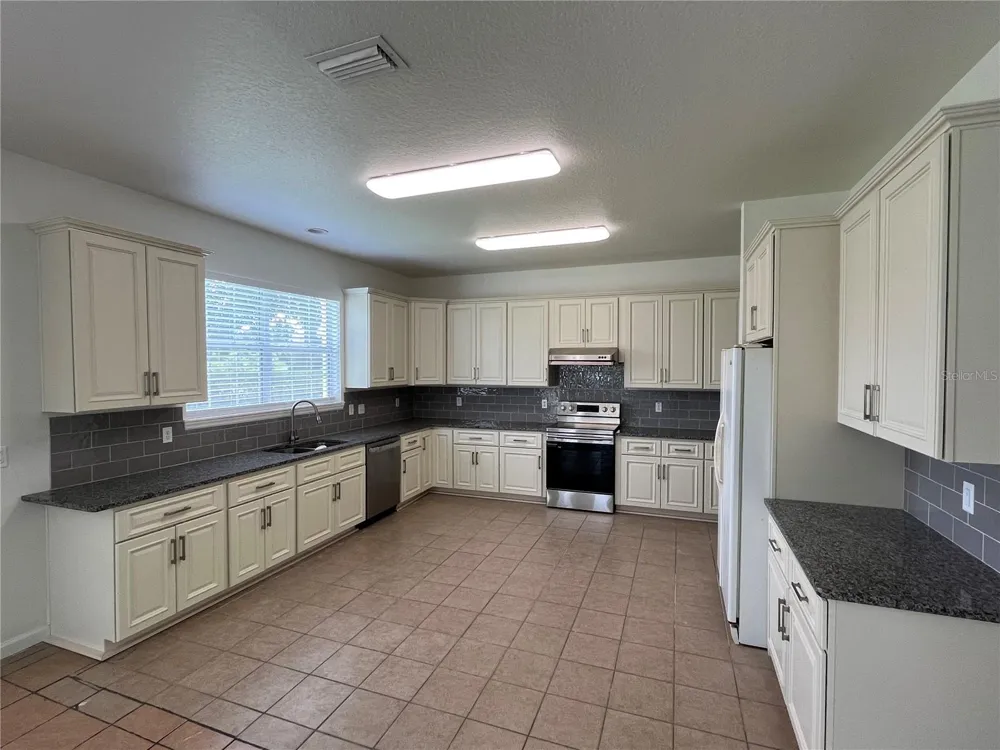 101 HAGGE DRIVE Daytona Beach, FL 32124