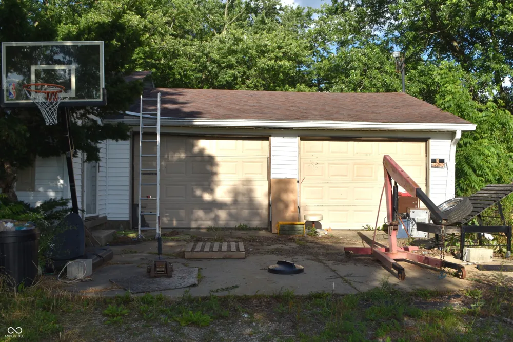 11002 150 E Morristown, IN 46161