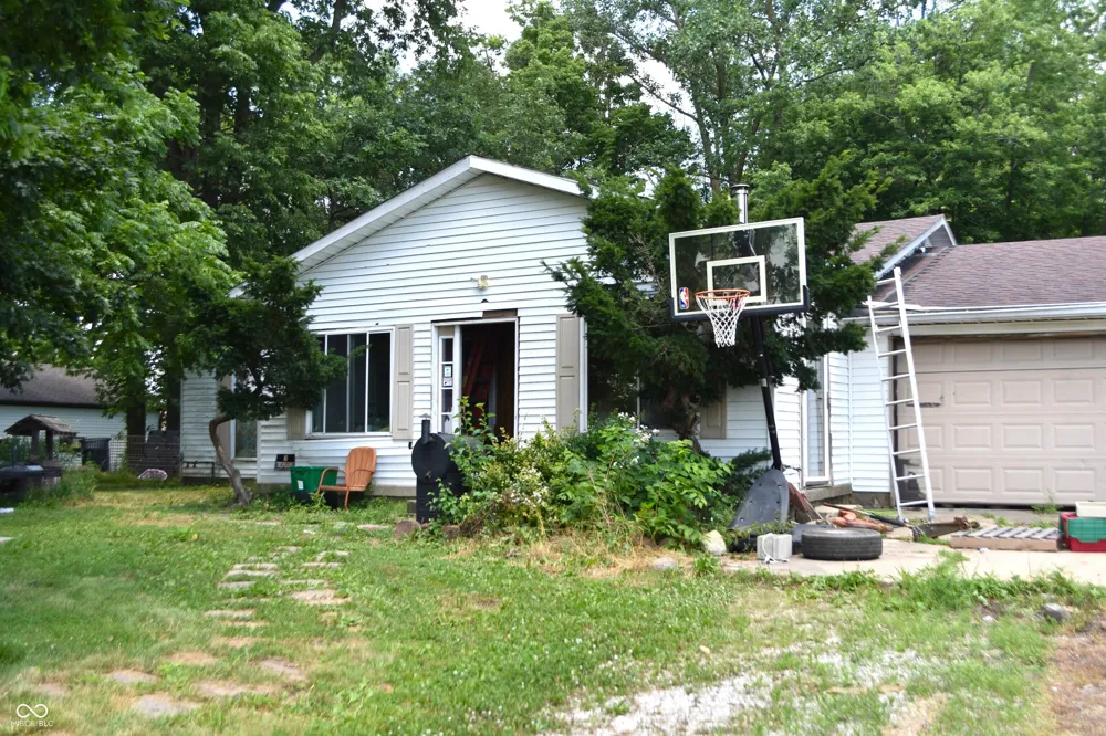 11002 150 E Morristown, IN 46161