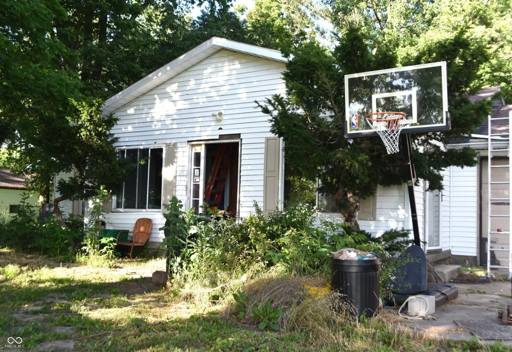 11002 150 E Morristown, IN 46161