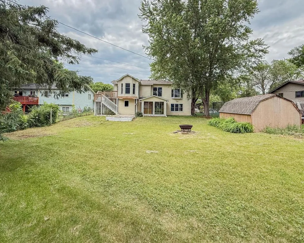 336 9 1/2 STREET Sauk Rapids, MN 56379