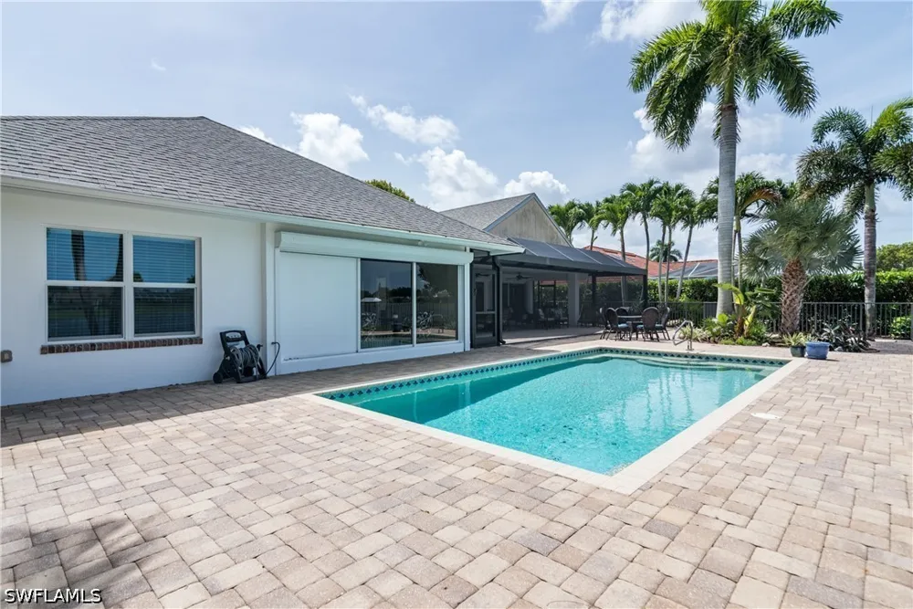Kings Lake Boulevard Naples, FL 34112