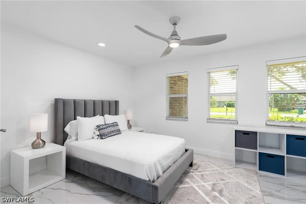 Kings Lake Boulevard Naples, FL 34112