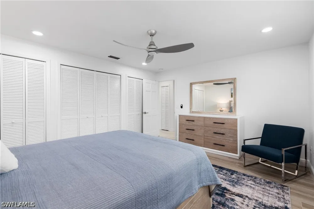 Kings Lake Boulevard Naples, FL 34112