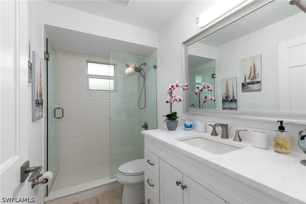 Kings Lake Boulevard Naples, FL 34112