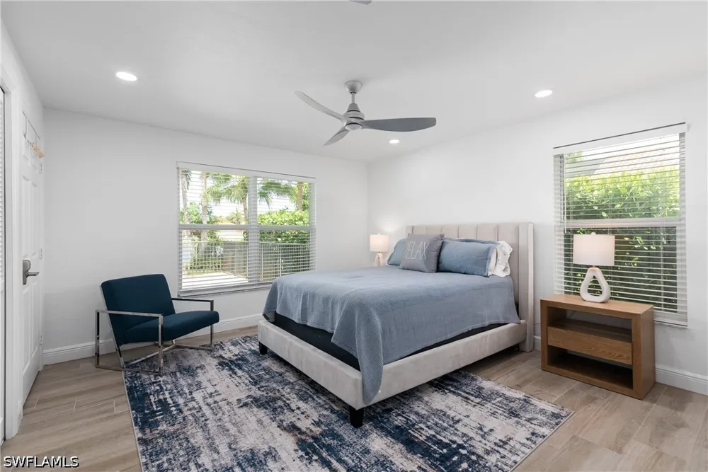 Kings Lake Boulevard Naples, FL 34112
