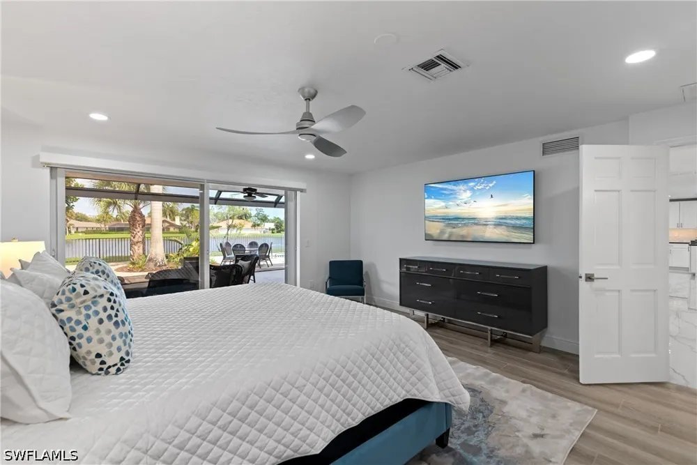 Kings Lake Boulevard Naples, FL 34112