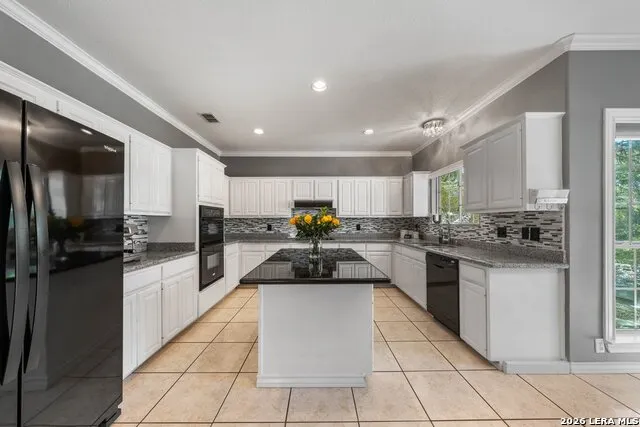 108 Westcourt Ln San Antonio, TX 78257
