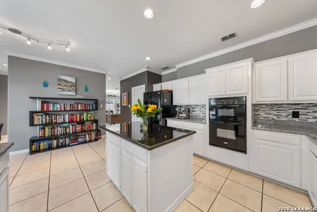 108 Westcourt Ln San Antonio, TX 78257