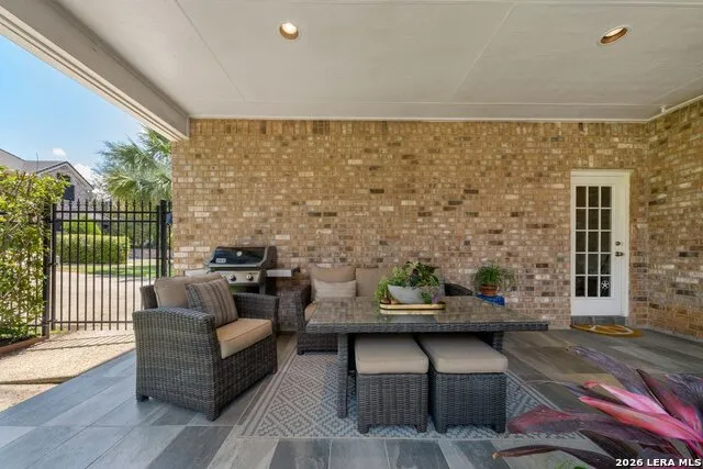 108 Westcourt Ln San Antonio, TX 78257