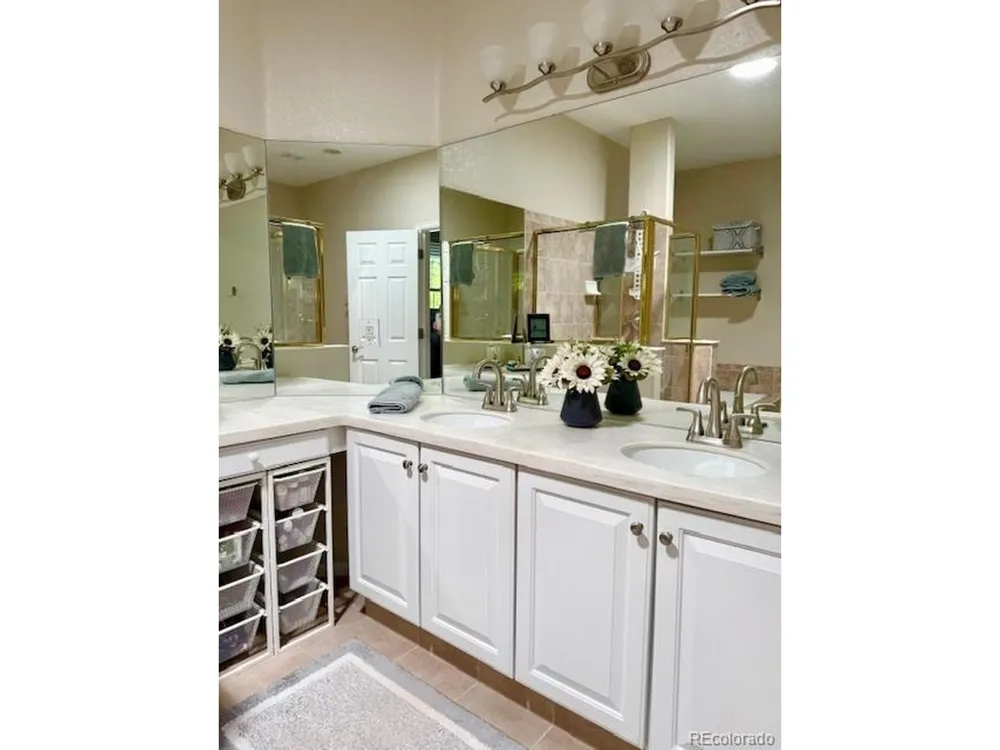 601 Clarendon Loop Castle Pines, CO 80108