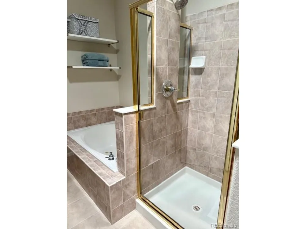 601 Clarendon Loop Castle Pines, CO 80108