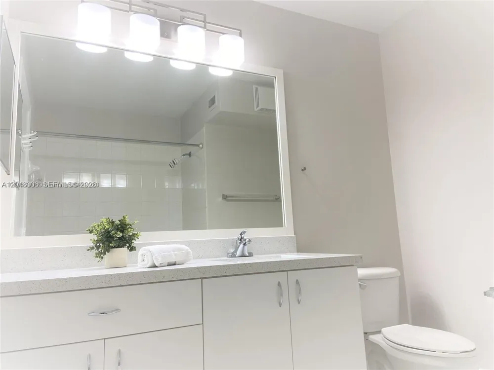 2174 Ensenada Ter Weston, FL 33327