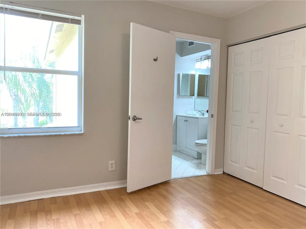 2174 Ensenada Ter Weston, FL 33327