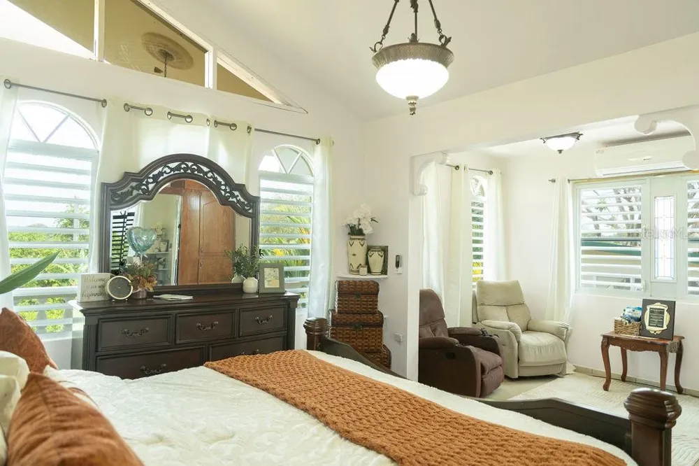 393 MONTE CARMELO Vieques, PR 00765