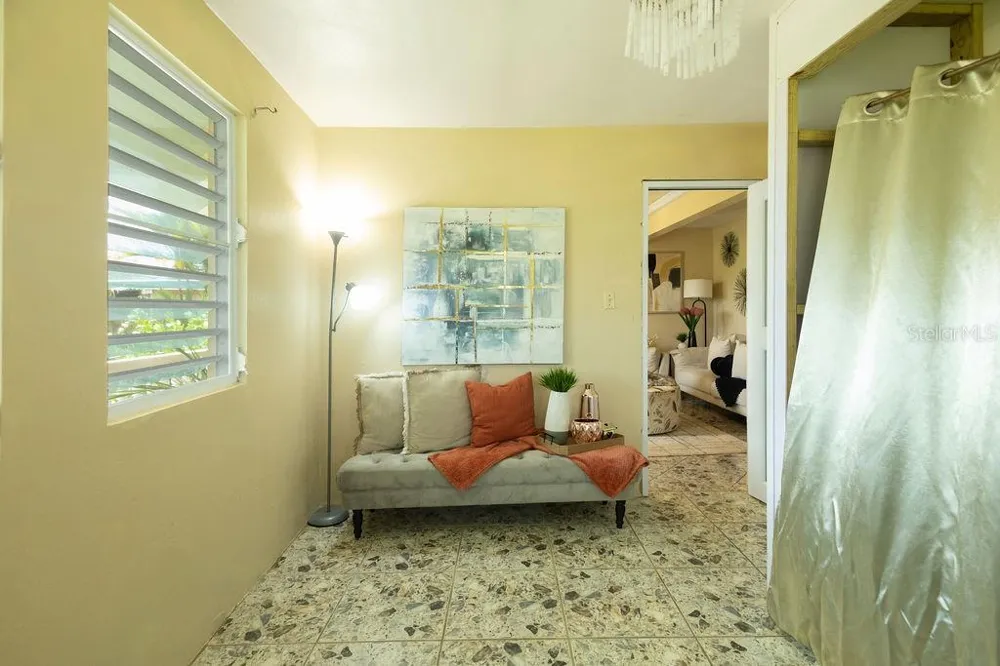 393 MONTE CARMELO Vieques, PR 00765