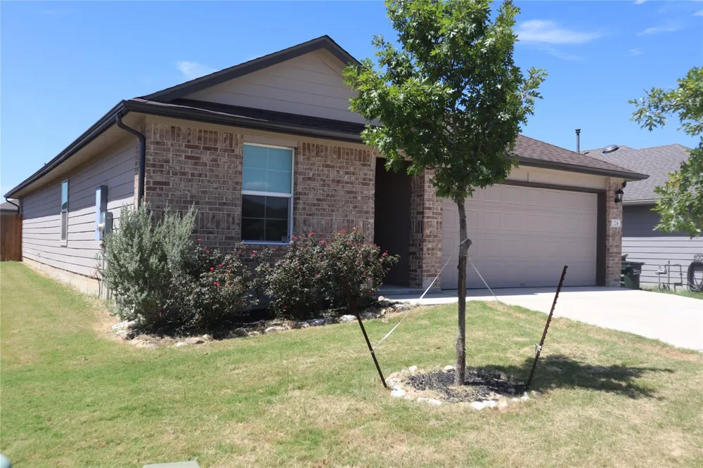 724 Adler Way San Marcos, TX 78666