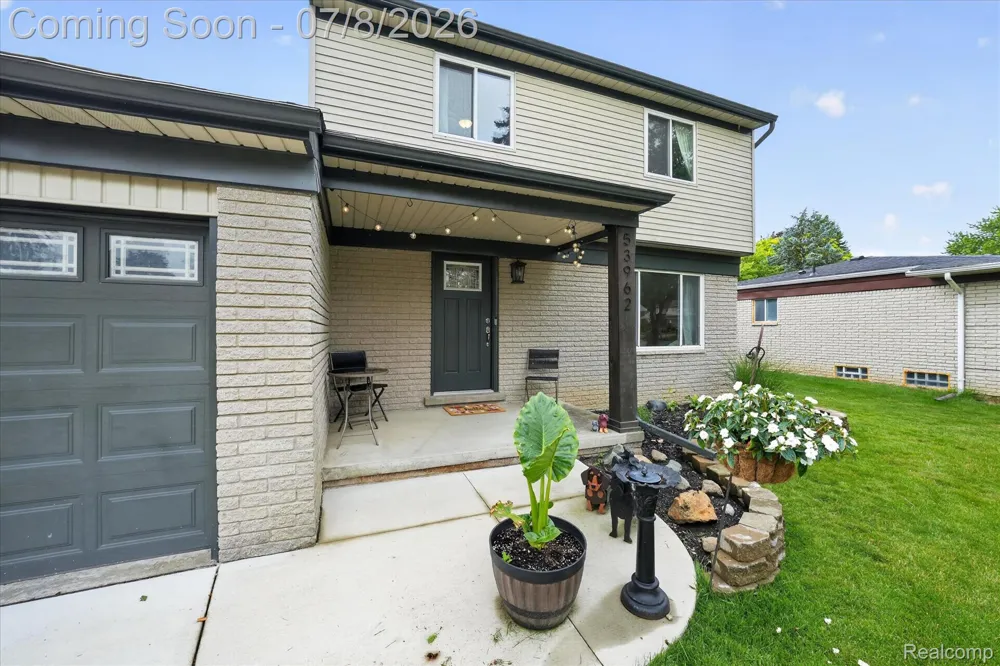 53962 Kirk Court New Baltimore City, MI 48047