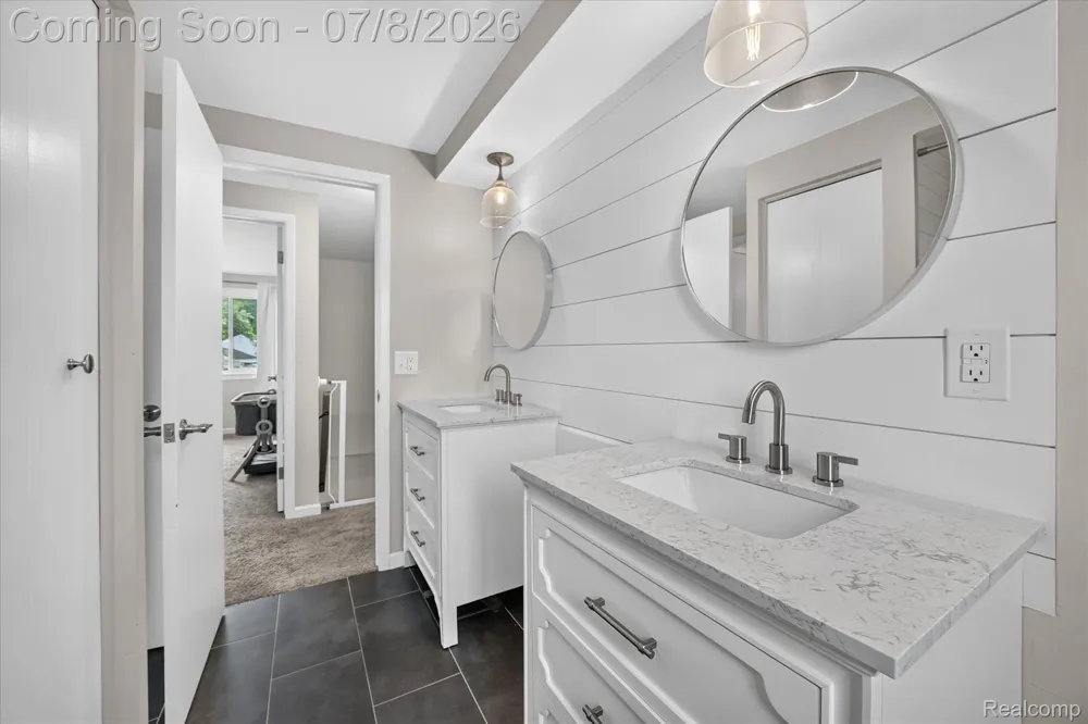 53962 Kirk Court New Baltimore City, MI 48047