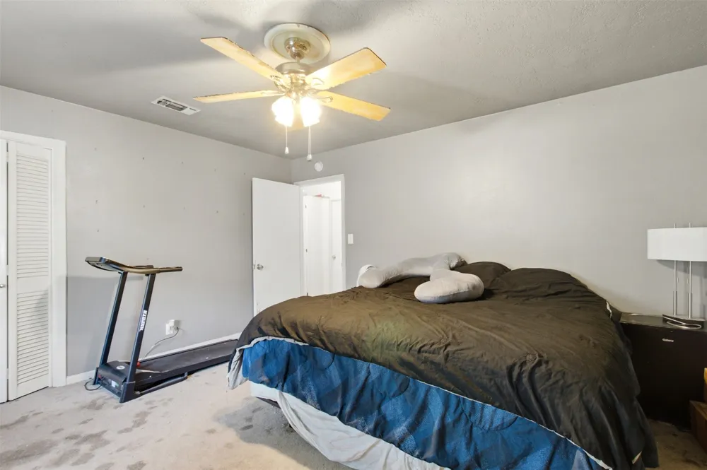 912 Sycamore Street Commerce, TX 75428