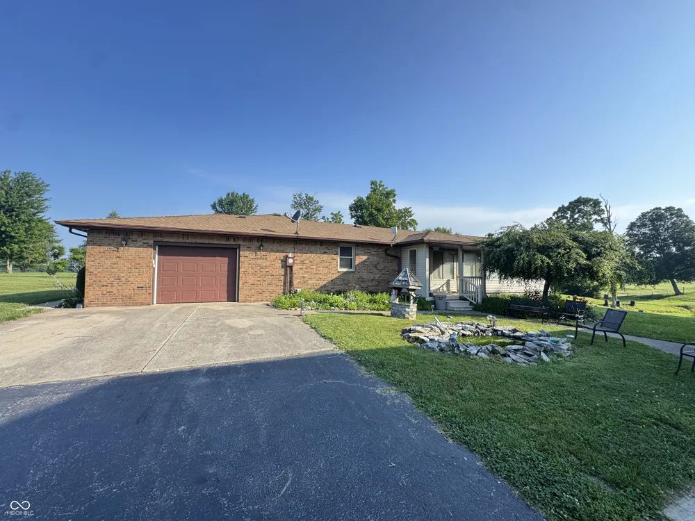 4974 W County Road 300 S Greensburg, IN 47240