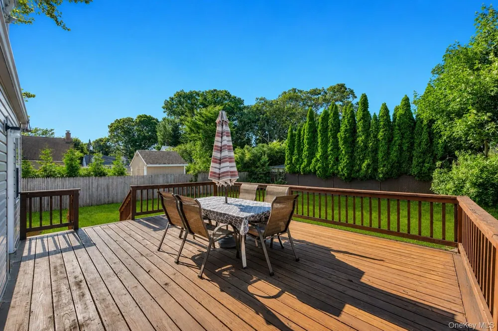 40 Columbia Street Bethpage, NY 11714