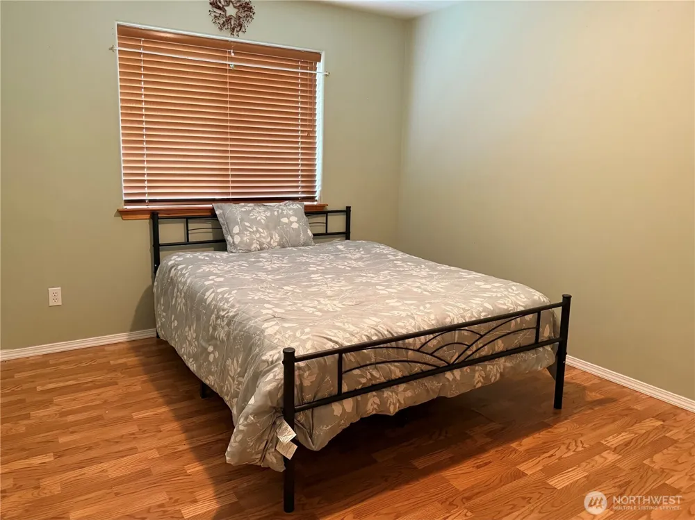 137 Canal Drive NE Ocean Shores, WA 98569