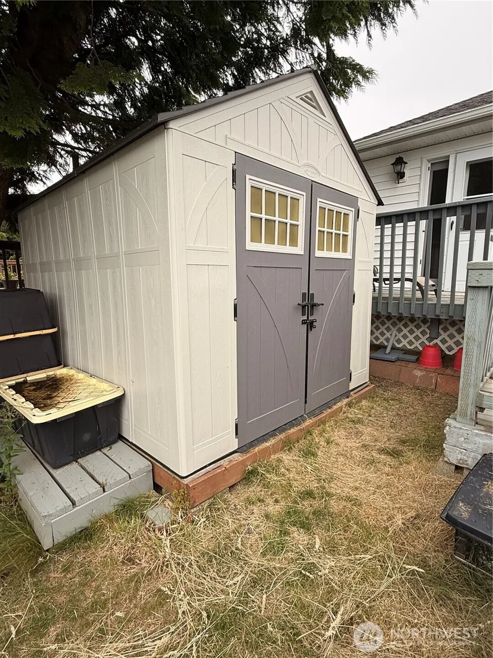 137 Canal Drive NE Ocean Shores, WA 98569