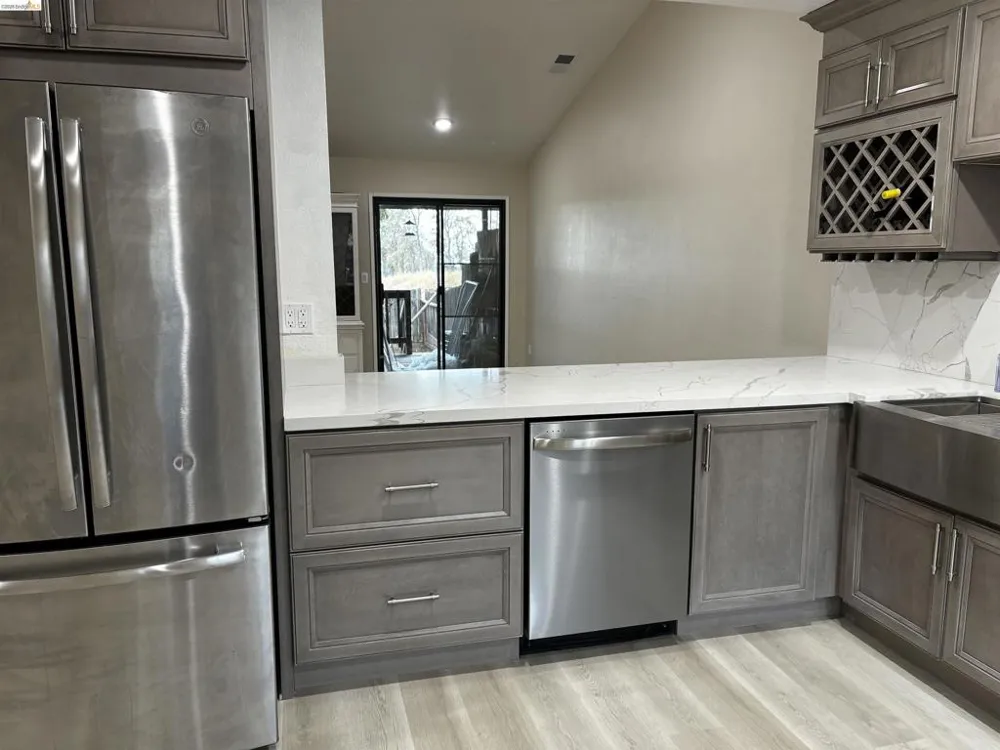 216 Westview Dr Jackson, CA 95642