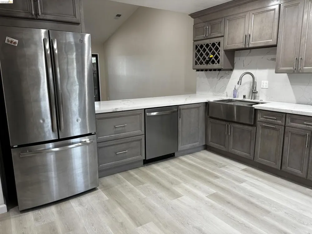 216 Westview Dr Jackson, CA 95642