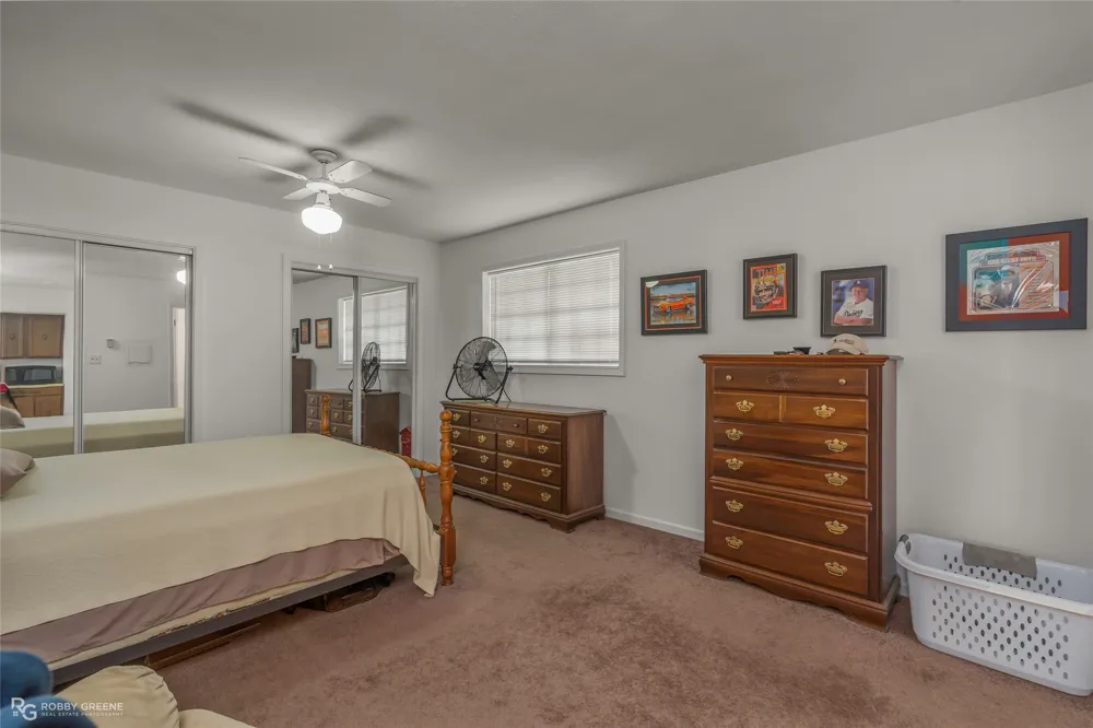 1241 Country Club Circle Minden, LA 71055