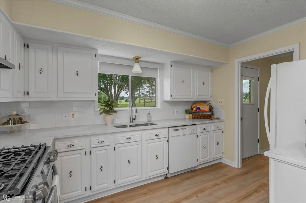 1241 Country Club Circle Minden, LA 71055