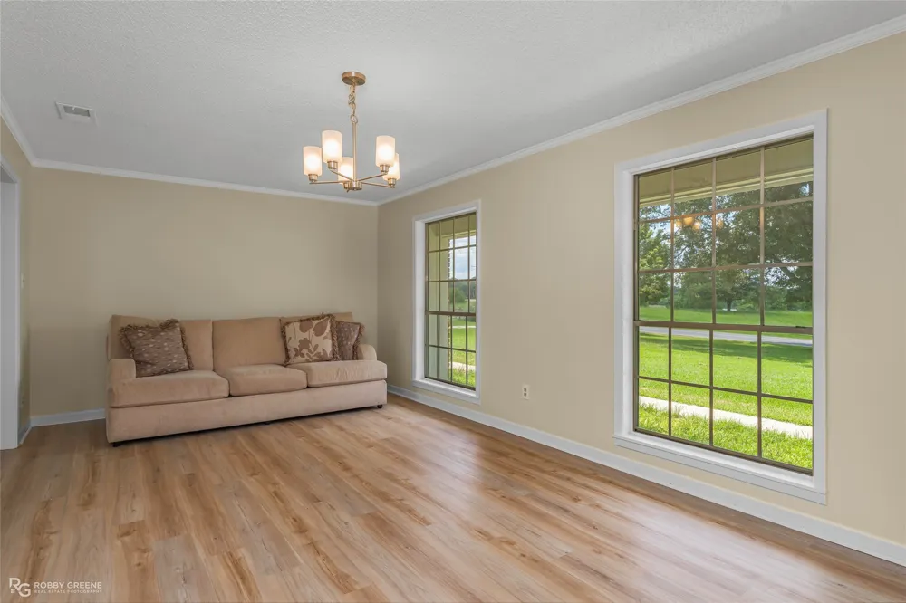 1241 Country Club Circle Minden, LA 71055
