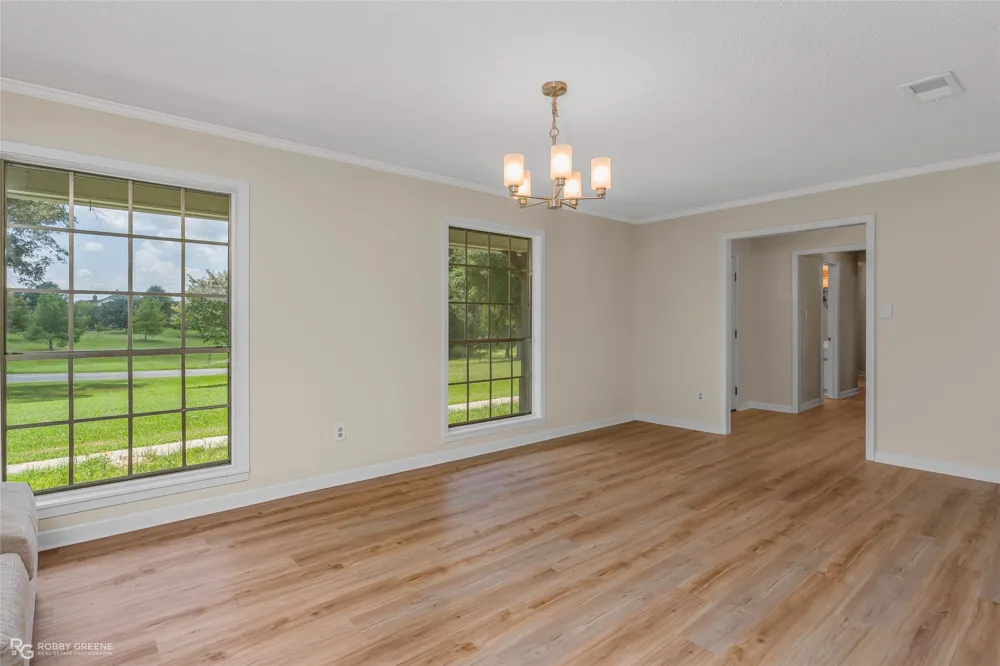 1241 Country Club Circle Minden, LA 71055