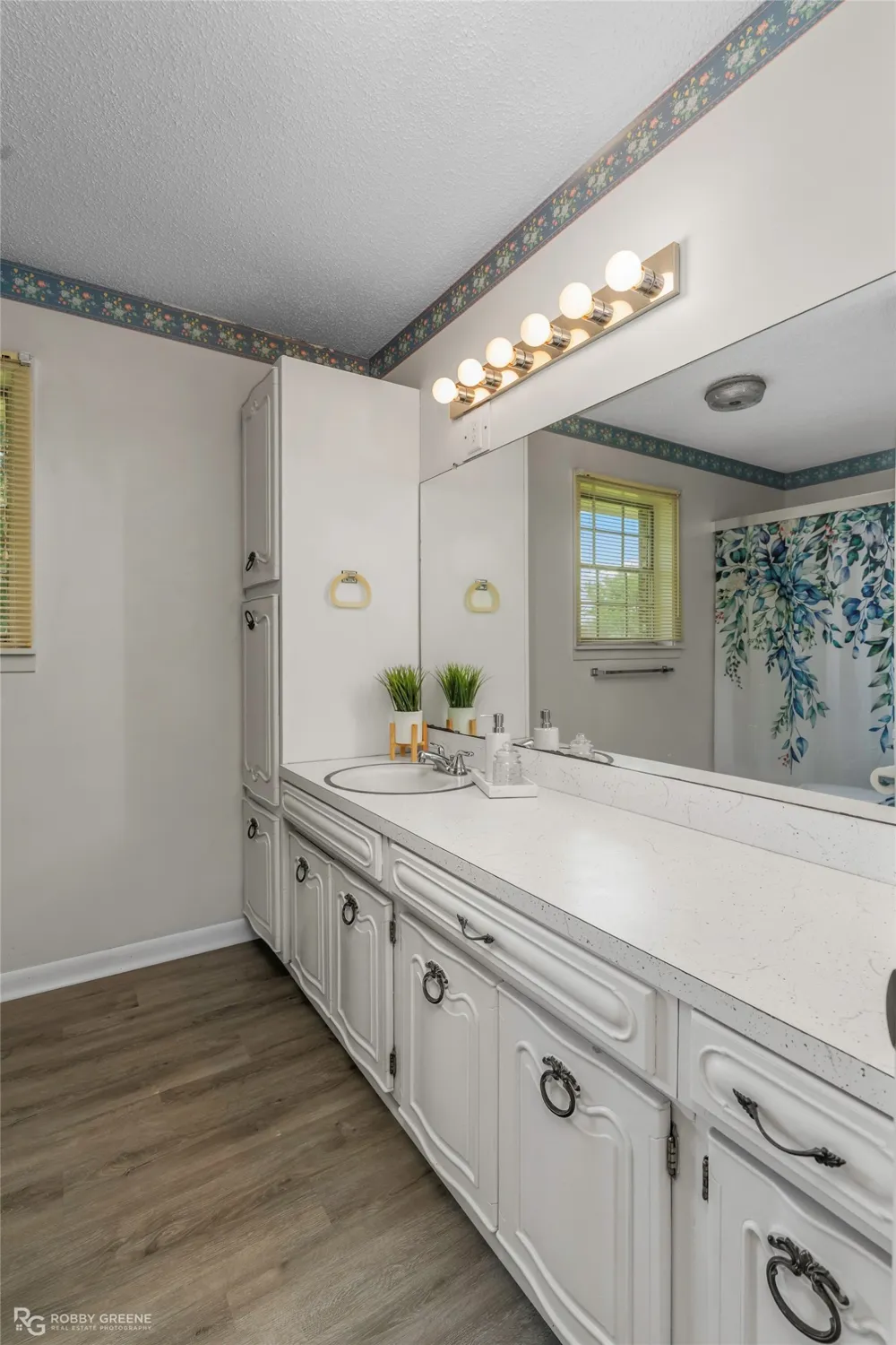 1241 Country Club Circle Minden, LA 71055