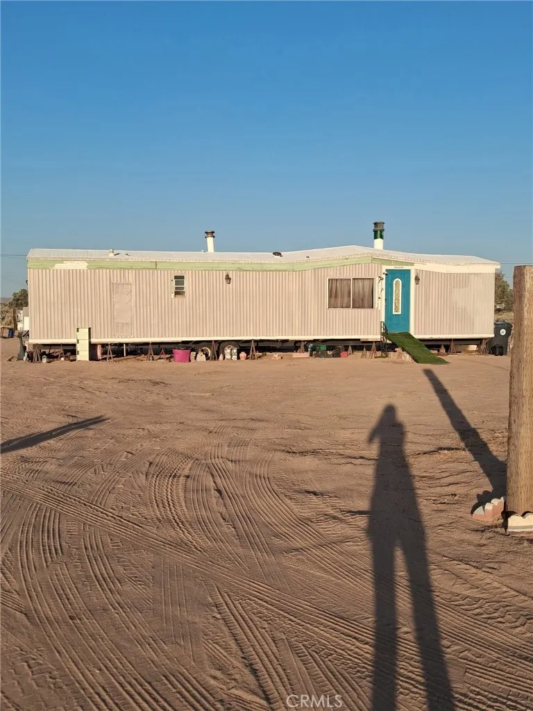 37347 Mulberry Road Hinkley, CA 92347