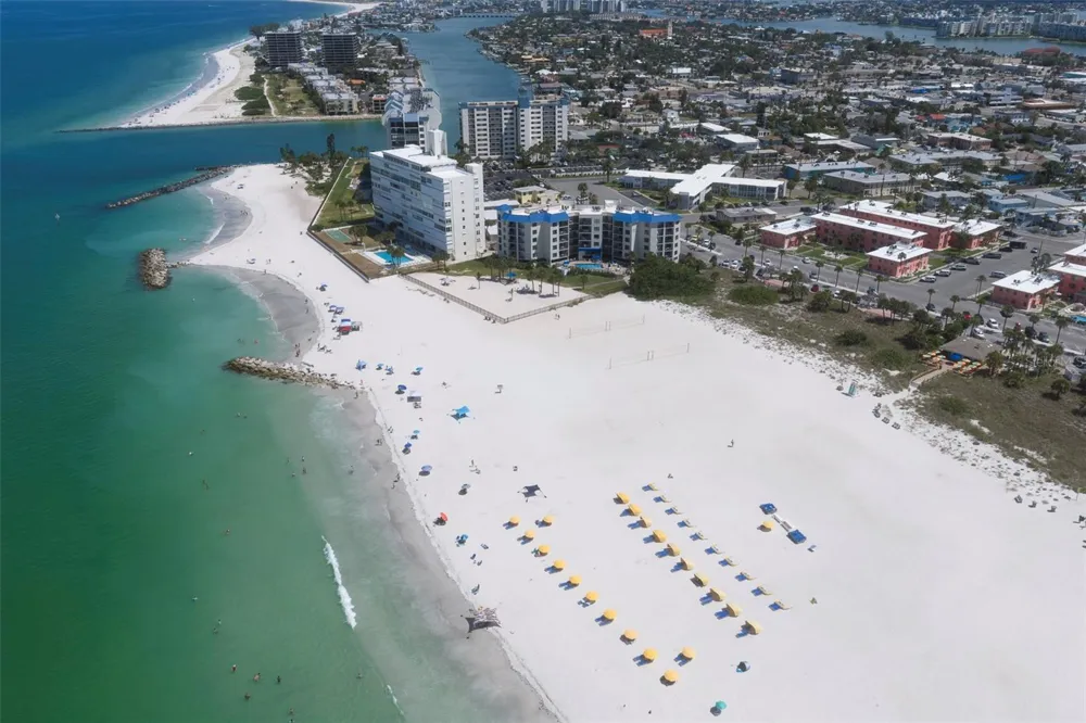 7151 SUNSET WAY #3 St Pete Beach, FL 33706