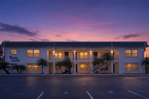 7151 SUNSET WAY #3
