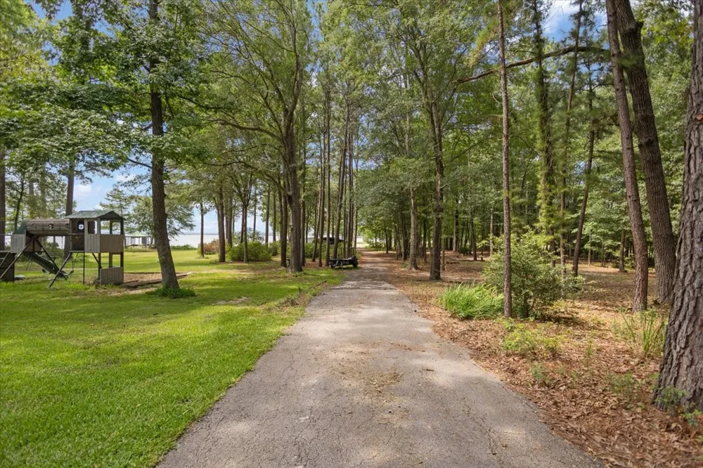 15722 Timberhill Drive Flint, TX 75762