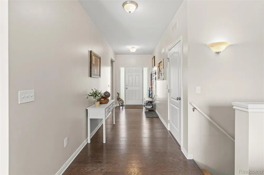 322 Hidden River E Holly Township, MI 48442