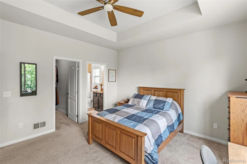 322 Hidden River E Holly Township, MI 48442