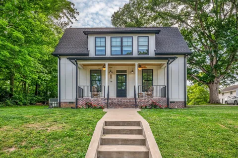 219 McCreary Heights