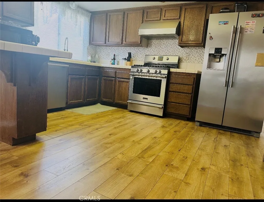 3017 Pepper Highland, CA 92346