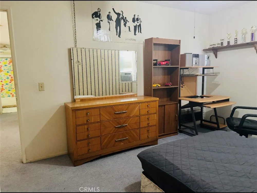 3017 Pepper Highland, CA 92346