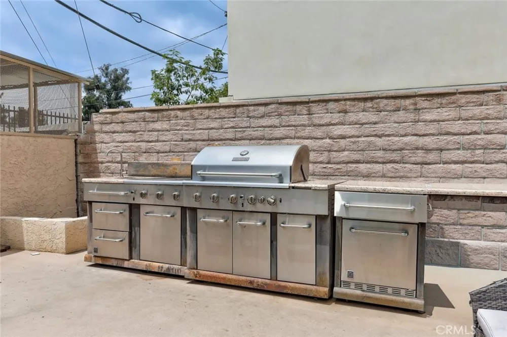 5143 Bakman #417 North Hollywood, CA 91601